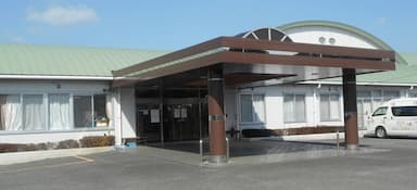 介護老人保健施設　サングリーンやさと