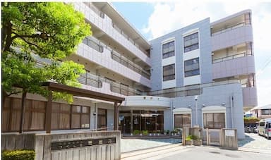特別養護老人ホーム萱振苑