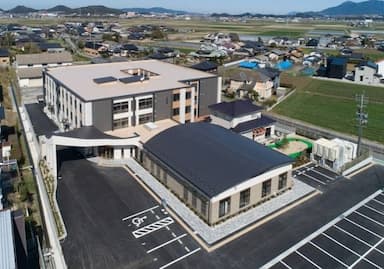 介護老人保健施設すずらん